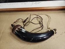 Vintage Lg Black Powder Horn Muzzle Loader Hand Made Brass Spring Loaded Release