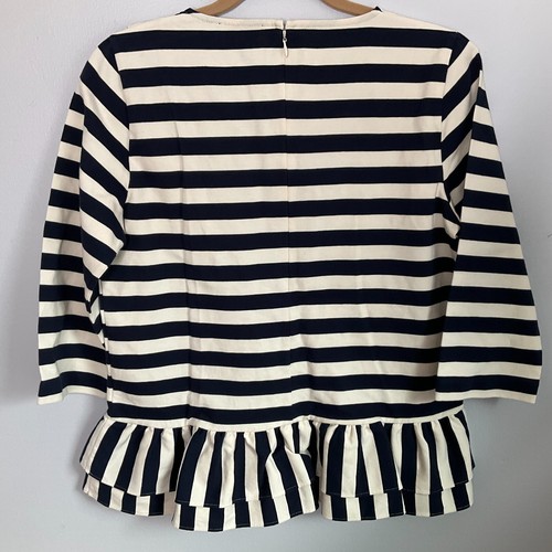 J. Crew Damen Medium asymmetrisch marineblau und weiß Rüschen gestreift Schößchen Top - Bild 6 von 6