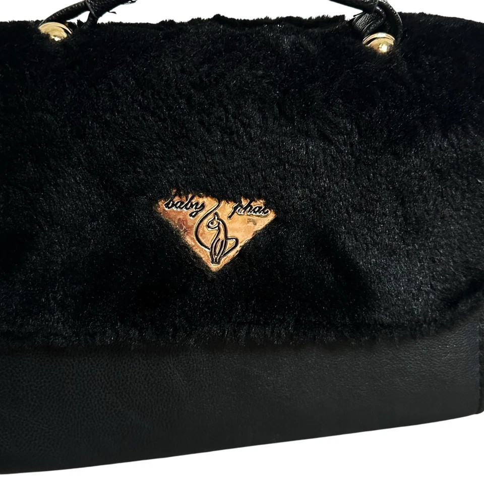 Bolso Bandolera Baby Phat Y2K Negro Cuero Vegano Solapa Piel De Colección Foto 2 de 4