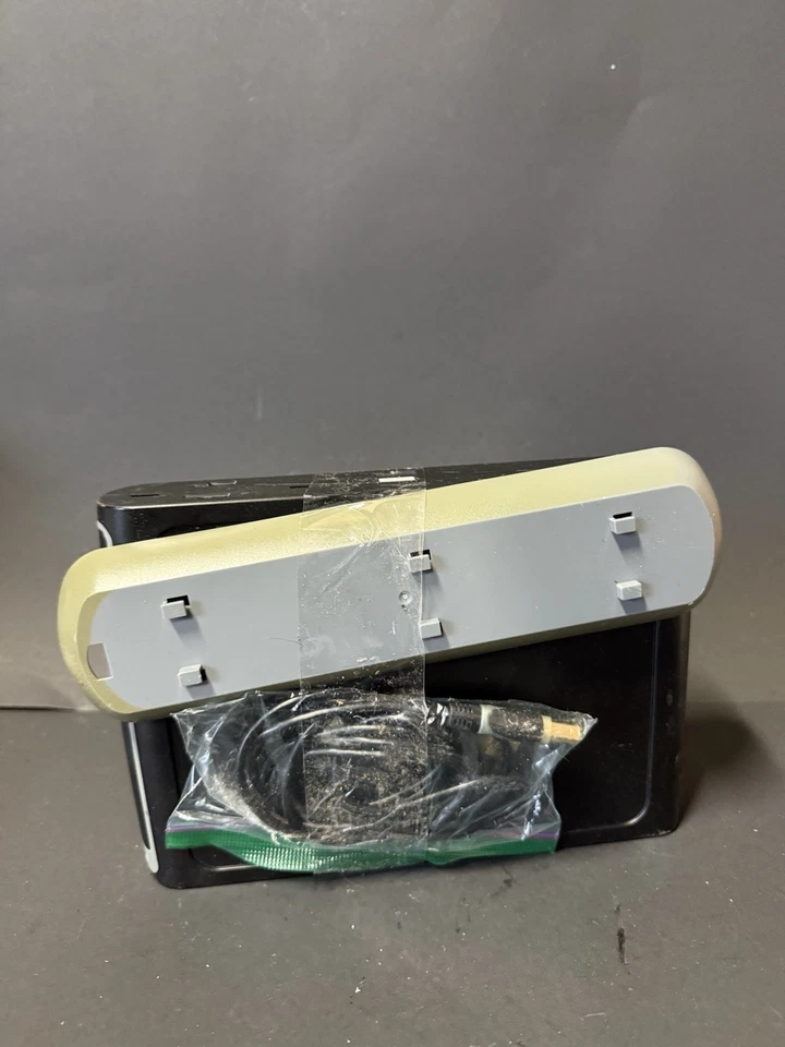 Memorex MRX 550LE v1 Multiformat CD/DVD External Recorder - Image 2 of 3