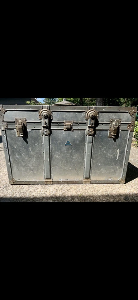 Baúl de aluminio japonés KOWA Aviator ¡MEDIADOS DE SIGLO! HERMOSAMENTE ENVEJECIDO Foto 3 de 4