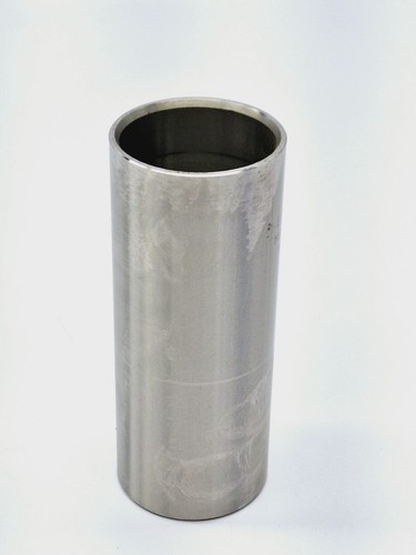 ITT GOULDS 52-260-037-001 SS PUMP SLEEVE 5-1/4" TALL 2-1/8"OD 1-5/8" X 1-7/8"ID - Picture 1 of 9