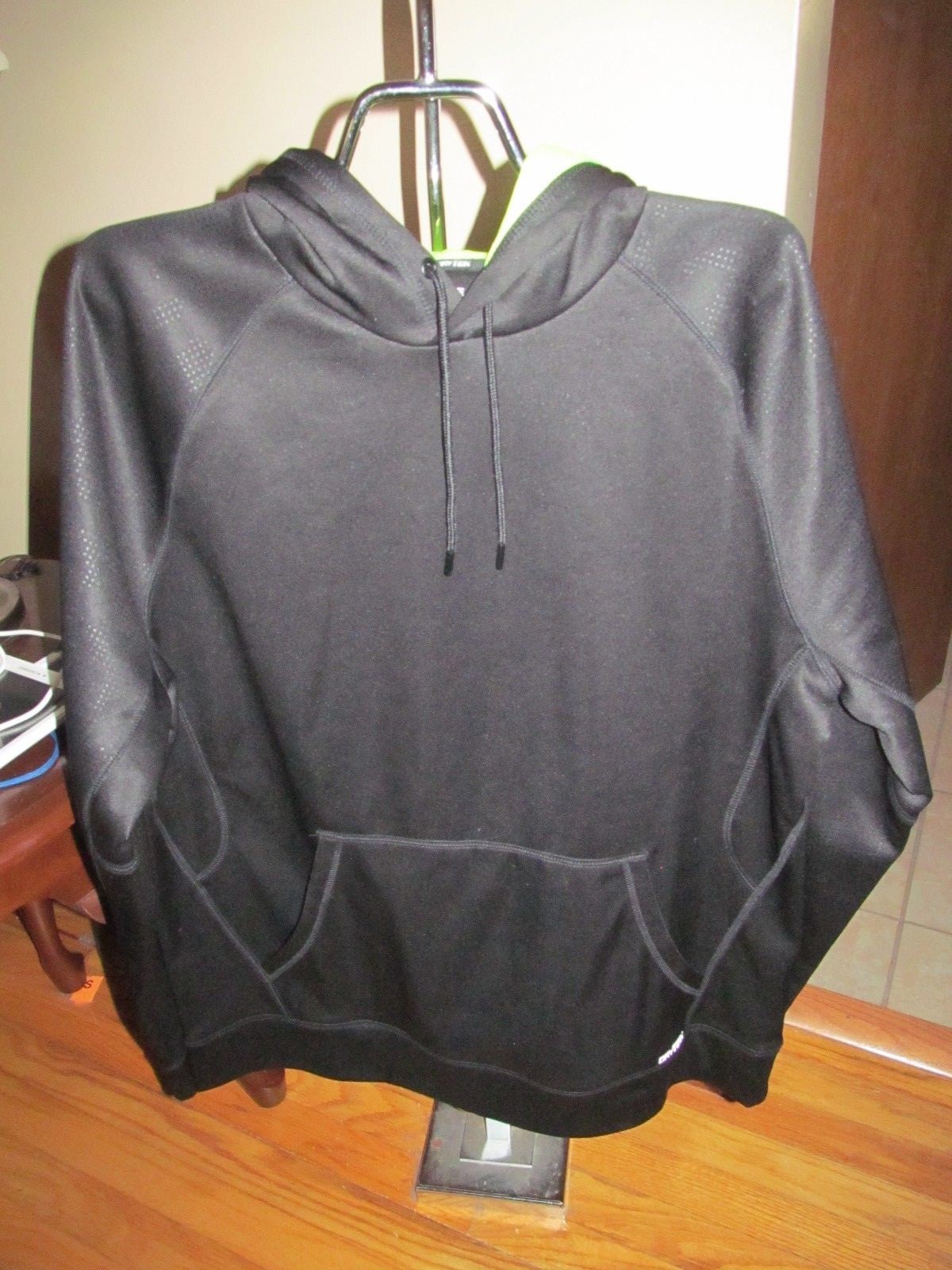 Men's Tek Gear Dry Tek Black Hoodie Fleece Lined Size… Gem