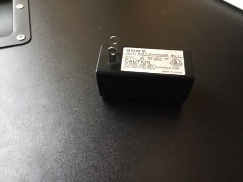 Sony Gumstick Ni-Cd Battery Charger BC-7 for Sony Walkman Battery NOT Included
