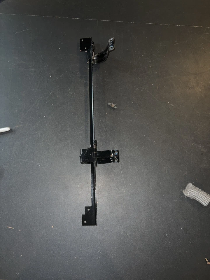 Dodge Truck 1975-1980 bisagra de guantera Mopar 75 76 77 78 79 80 bonito Foto 4 de 4