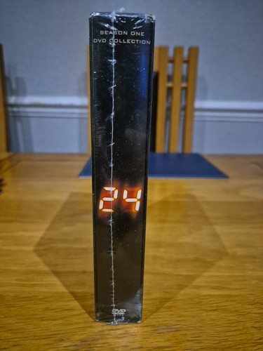 24 Season One Dvd New And Sealed - Imagen 2 de 4