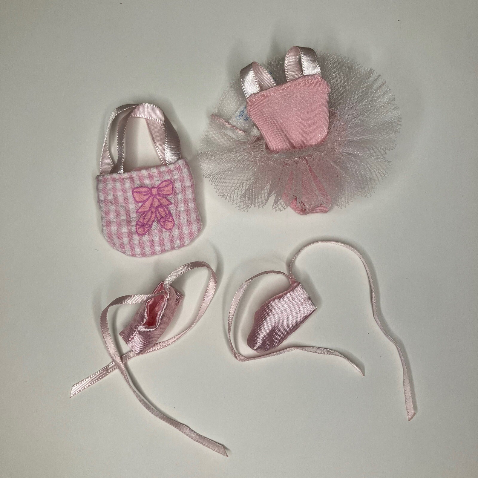 SAOLA Eden Magic Charm Dolls Le Pantofole Argento Rosa Ballerina Outfit Solo No Doll