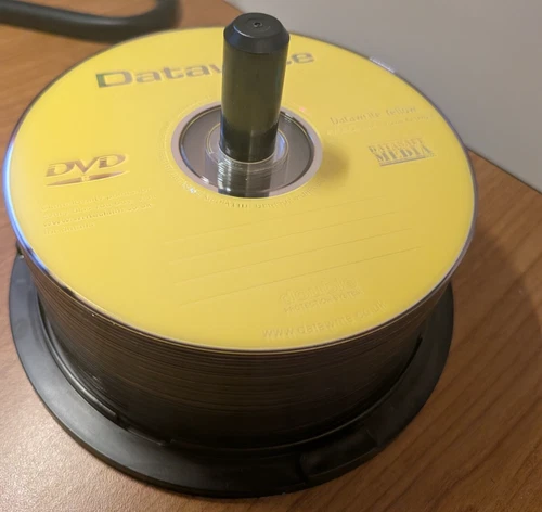 33 Datawrite Yellow 4.7GB 8x Blank DVD-R discs - unused