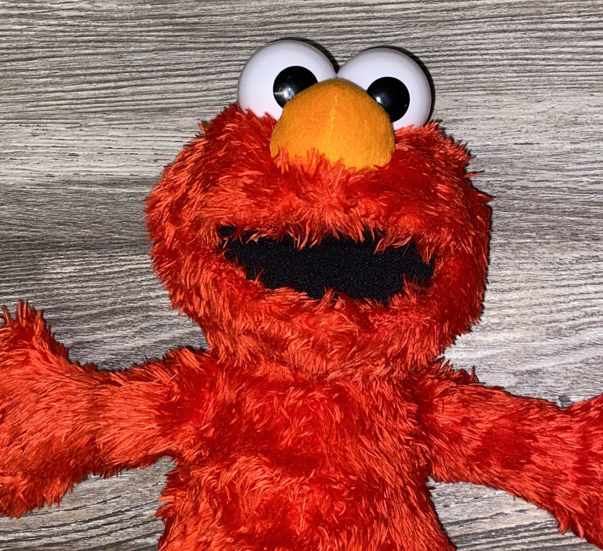 TICKLE ME ELMO Sesame Street Plush Hasbro Playskool Friends Laughing  Talking