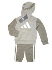 Adidas kids 2 pieces set size 3T