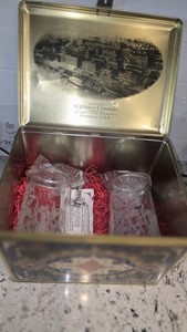 vintage Heinz tin with 2 pewter and glass steins