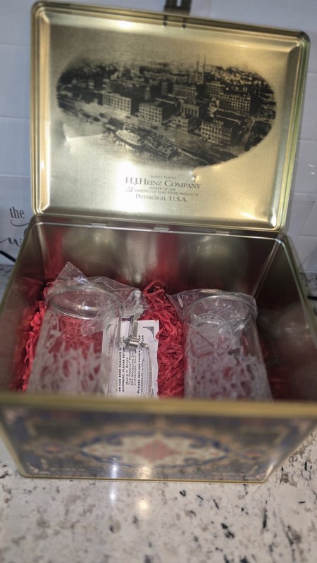 vintage Heinz tin with 2 pewter and glass steins