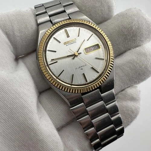 Seiko 7009-8139 Fluted Day Date Men's Automatic Vintage Wristwatch Two Tone