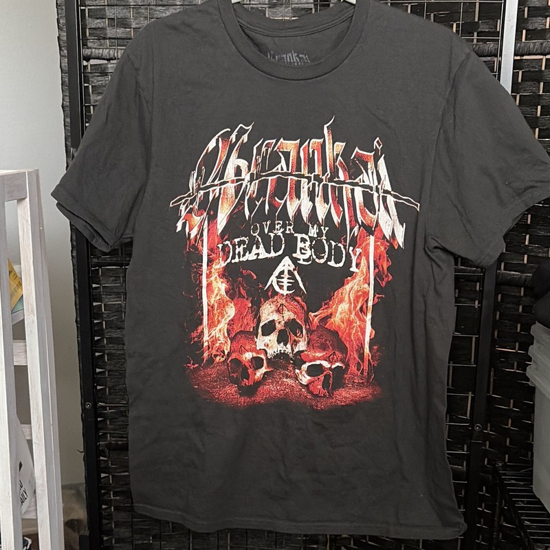 Arankai "Over My Dead Body" Skull Flame Graphic Tee Black Men’s M
