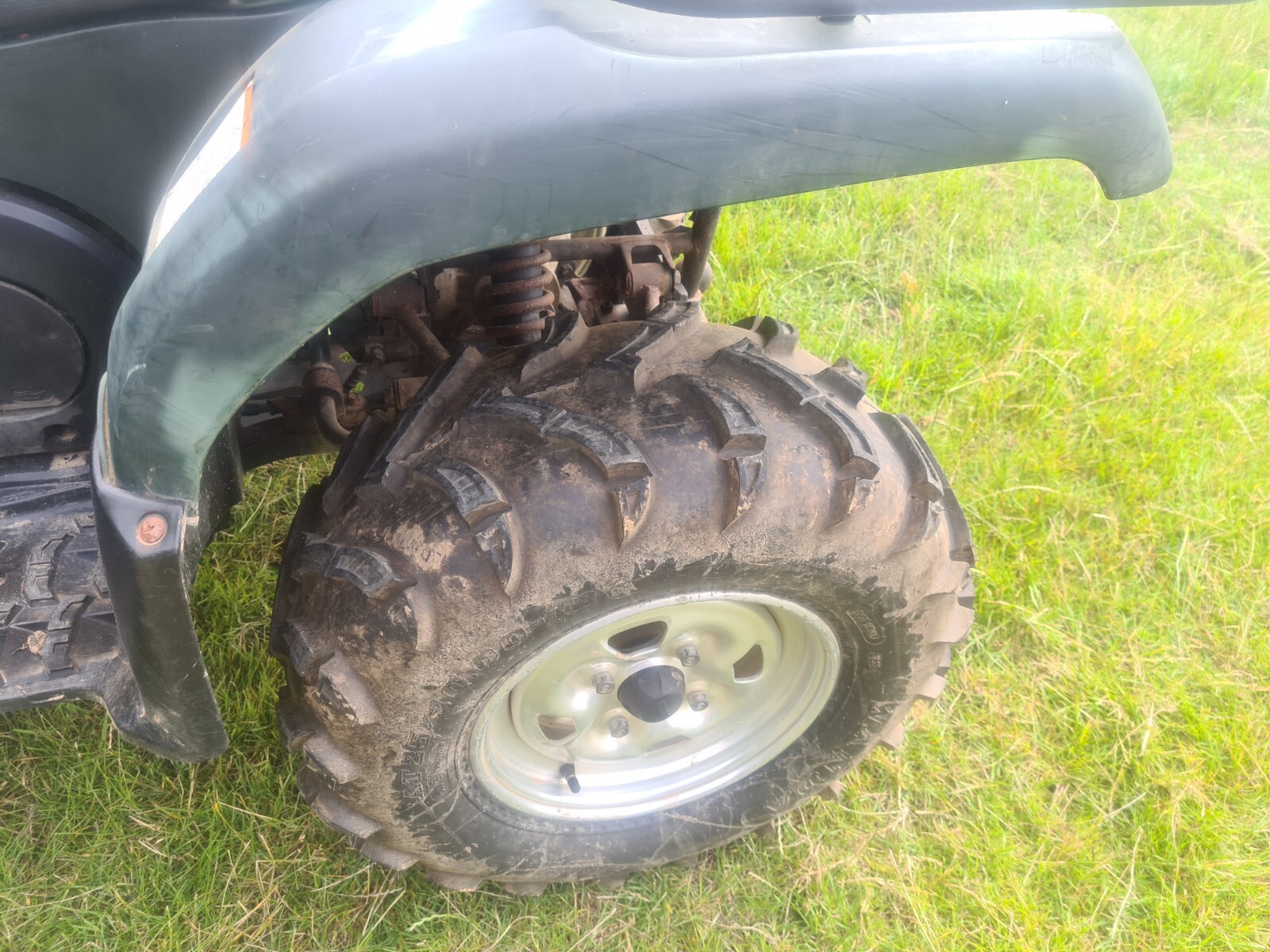 YAMAHA GRIZZLY 660 AUTOMATIC QUAD BIKE YFM660FP eBay
