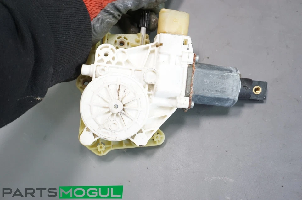 Elevador de ventana delantero derecho BMW Z4 Roadster SDRIVE 2011 FABRICANTE DE EQUIPOS ORIGINALES Foto 2 de 4