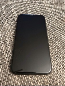 Apple iPhone 11 A2221 - 128GB - Schwarz (Ohne Simlock) (Dual-SIM)