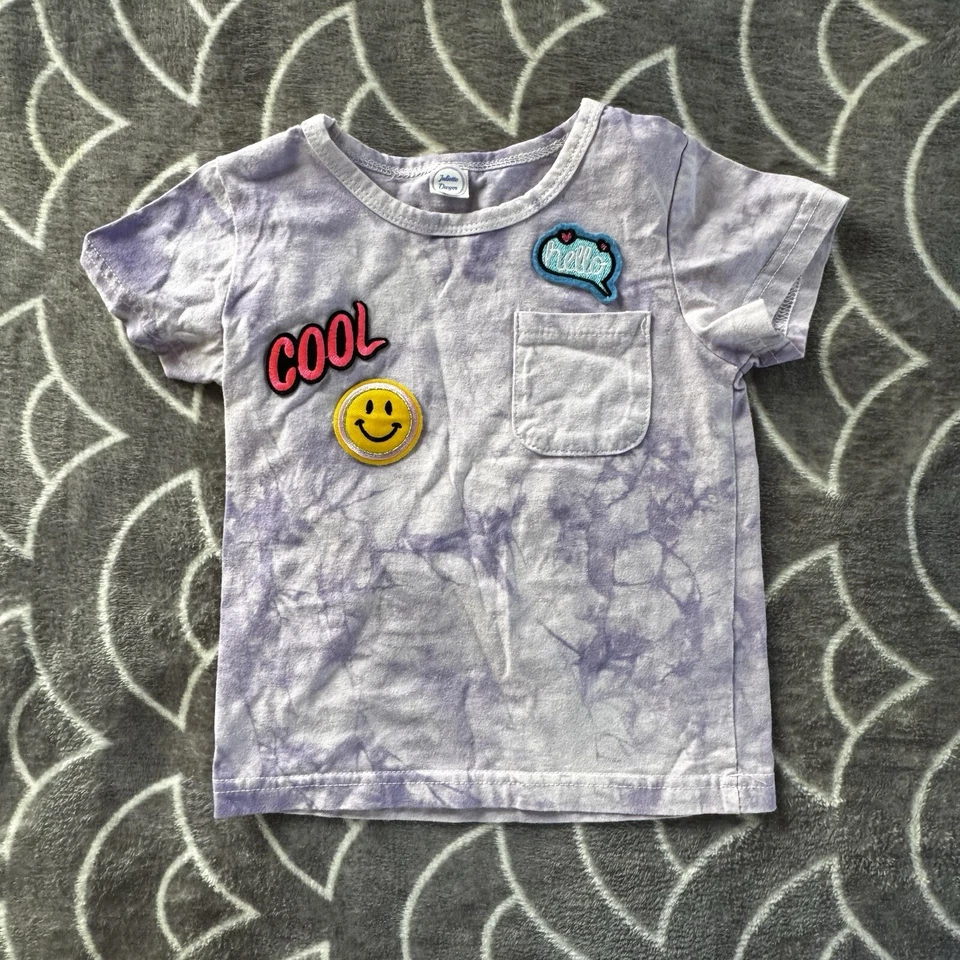 女宝宝多色圆领短袖纽扣套装上衣,尺寸 12M-2T — 第 2/4 张图片