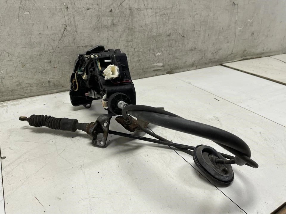 2012 HONDA ODYSSEY TRANSMISSION SHIFTER GEAR SELECTOR ASSEMBLY OEM - Image 4 of 4