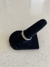Ladies Sterling Silver Braided Ring Size 7 Excellent Condition
