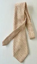 Vintage 80’s Necktie Textured Blend Beige & Red Richman Brothers 4-1/4” Wide