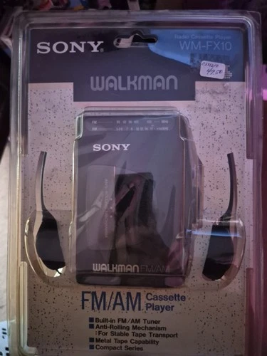 Sony Walkman WM-FX10 FM/AM Cassette Player, Anti-Rolling, Metal Tape, Compact