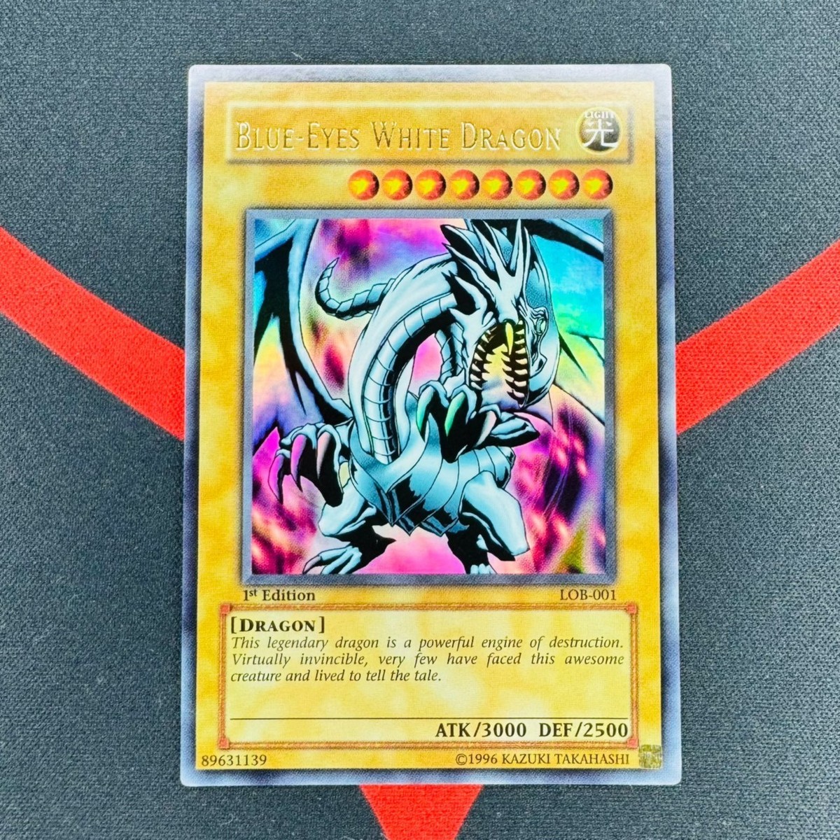 青眼の白龍　LOB-E001 1ST EDITION Yu-Gi-Oh! Blue-Eyes White Dragon LOB-001 1st Edition Ultra Asian
