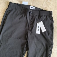 NWT DKNY Tech Pant Men’s Medium Black Nylon Spandex Expandable Waist Zip Pocket