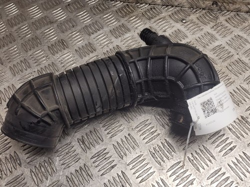 Audi A4 S4 B7 8E 8H 2007 Diesel Ansaugrohr Ansaugschlauch Turbolader DRA17208