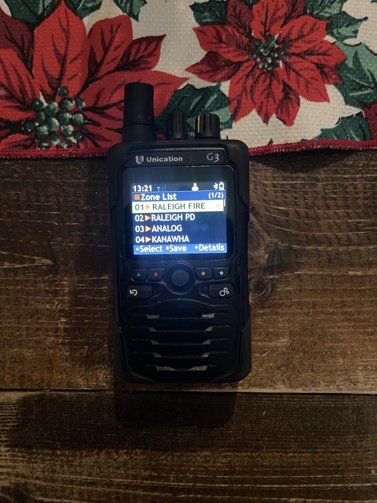 Unication G3 UHF Split D P25 VHF/450-520 Pager