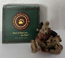BOYDS BEARSTONE AGATHA AND SHELLY - SCARDY CAT - IN ORIGINAL BOX.