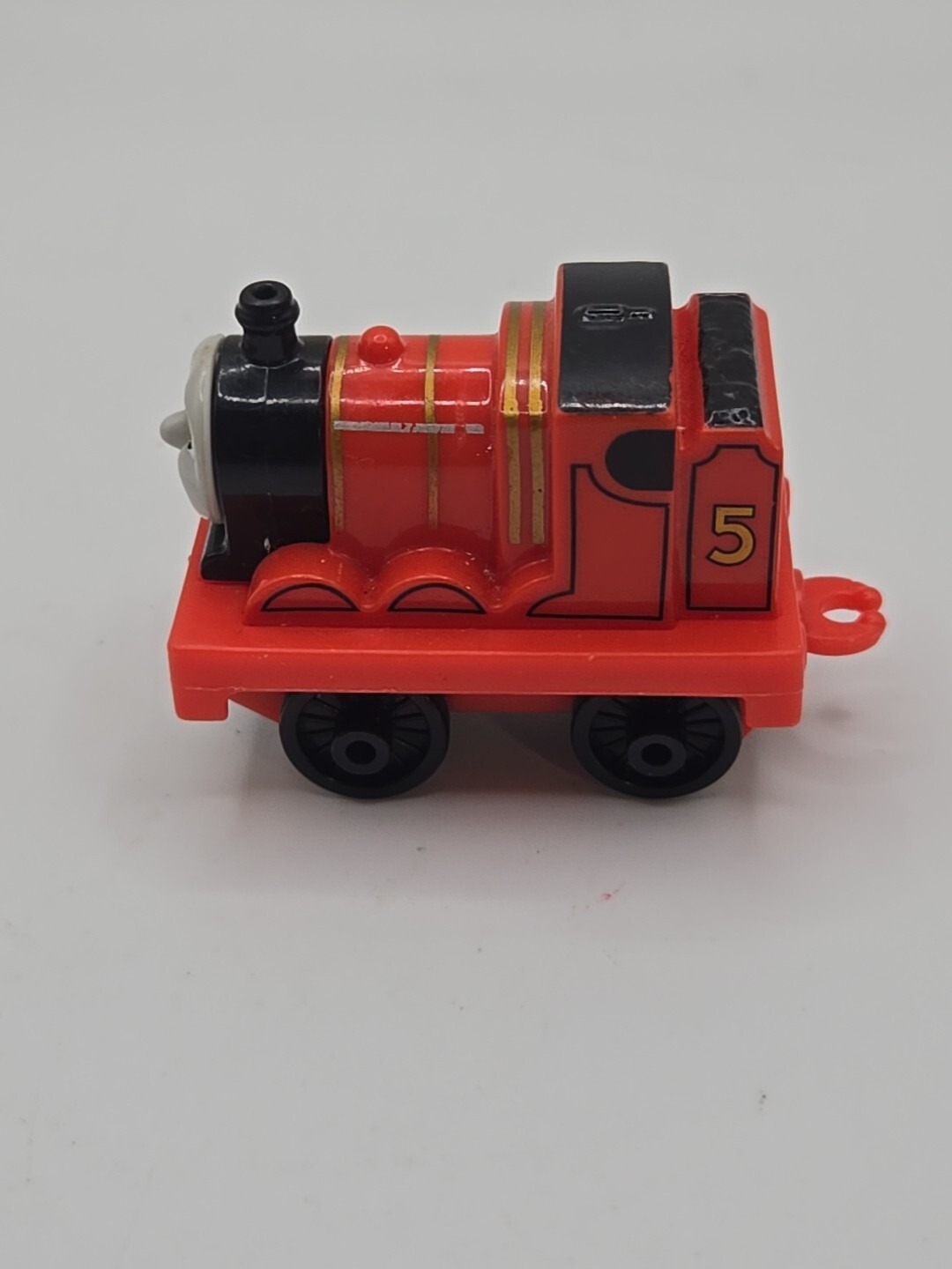 Thomas & Friends #5 James Pull Back 3.5-inch Racer 2009