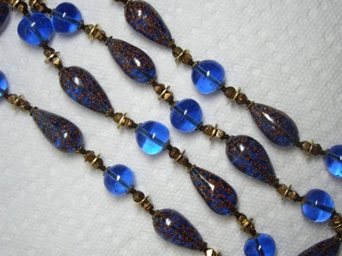 GORGEOUS~ANTIQUE ART DECO BLUE & COPPER FOIL Aventurine  GLASS BEAD NECKLACE 33"