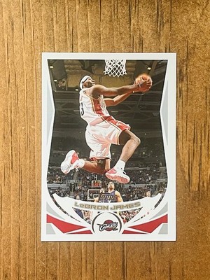 2004 Topps-Lebron James #23 2nd Yr Cavaliers Lakers MVP HOF