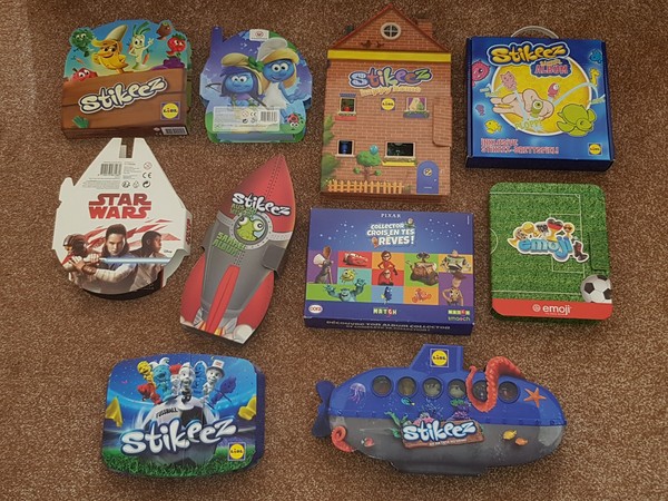 Juego completo de 10 unidades Stikeez / Toy Story / Pitufos / Happy Home excelente oferta👍