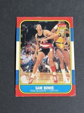 1986-87 Fleer - Sam Bowie #13 READ LOOK @ BACK