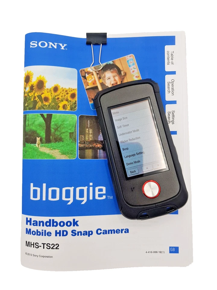 Sony MHS-TS22 Bloggie Sport Touch Mobile HD Video Camcorder Digital Camera BLUE - Image 2 of 4