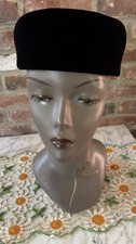 60 s Velvet Pillbox Hat Size 7 1/2
