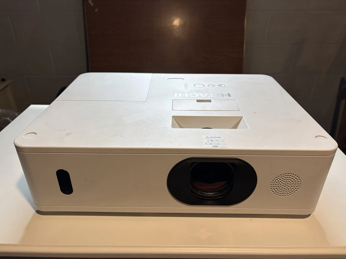 Hitachi 5000 - 7000 ANSI Lumens Home Theater Projectors for sale