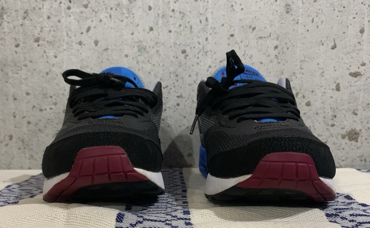 Nike Air Max Mens Size 11 LOOK!!👀