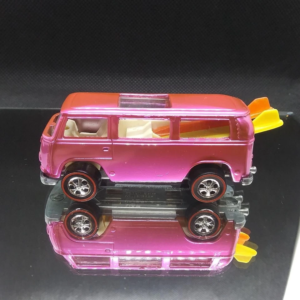 Hot Wheels Redline Rear Loading Beach Bomb - image 3 of 4
