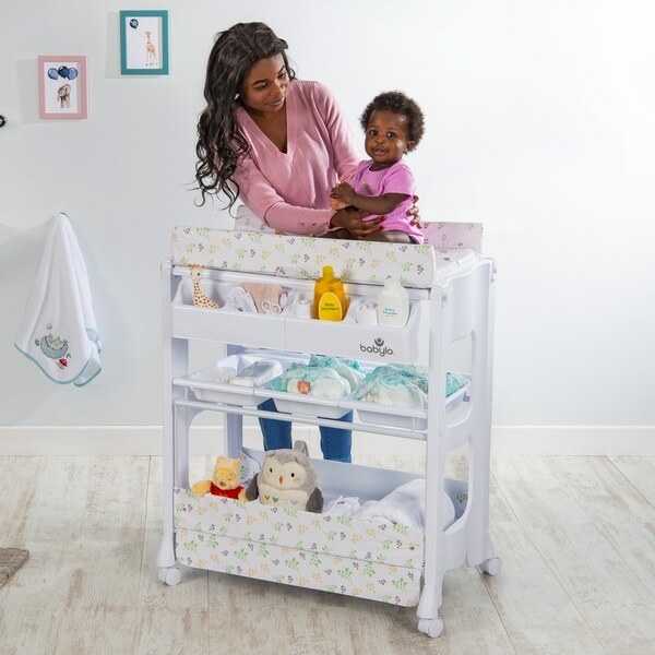 baby changing station with bath