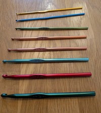 Vintage Lot Of 8 Boye Crochet Hooks USA Made D E F G H I J K-- 2