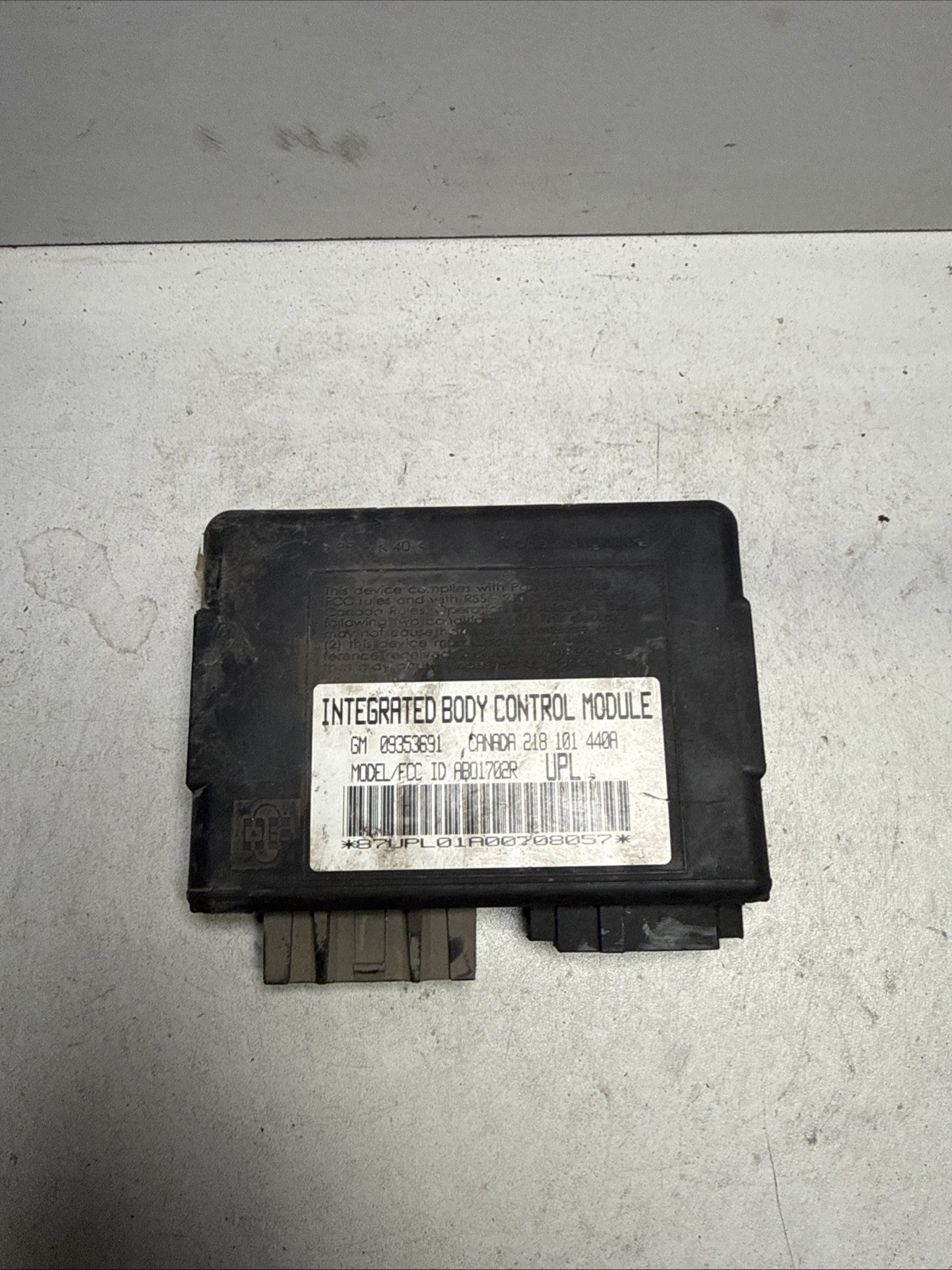 1997-2002 Chevrolet Camaro 3.8L V6 A/T Body Control Module IBCM BCM 09353691 OEM