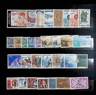 ANDORRE FRANCAIS LOT 30 TIMBRES NEUFS . BONNE VALEUR
