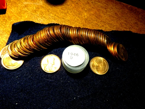 Lustrous RED Cartwheel Gem Brilliant Uncirculated 1946D Lincoln Penny Roll L1