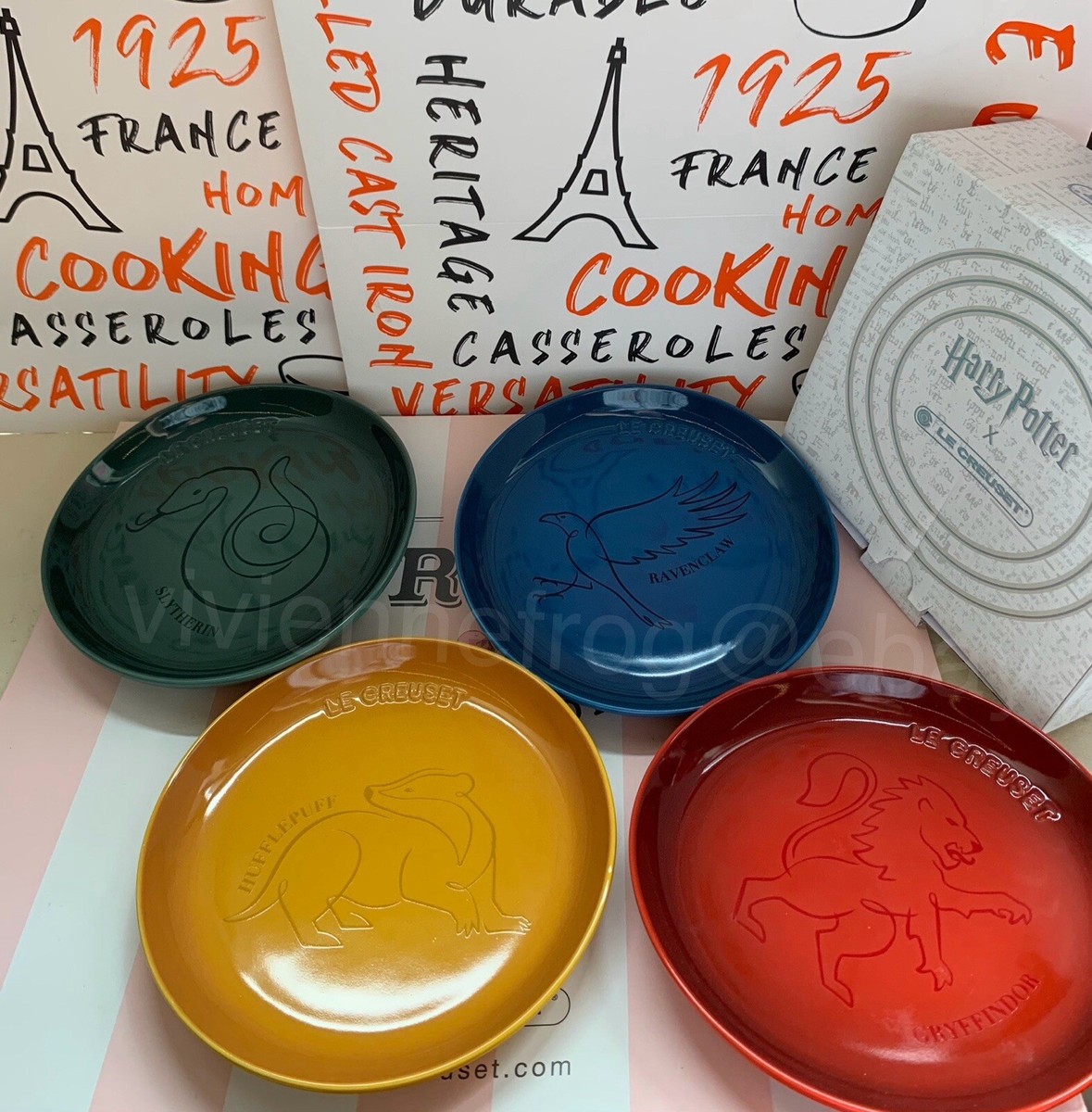 ハリー・ポッター × LE CREUSET 皿 4枚セット LE CREUSET x HARRY POTTER HOGWARTS HOUSES DESSERT ROUND 4 PCS