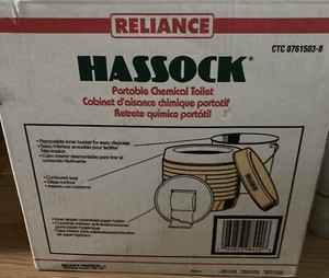 Reliance Hassock Portable Camping/Outdoor Toilet-Model No. 9844 NEW IN BOX * 15L