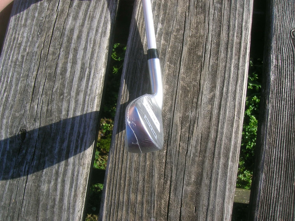 Maltby KE4 Tour HDI 19° 2 Iron Rogue Silver 85g R Flex Shaft SS Buffed Velvet Gr - Image 4 of 4