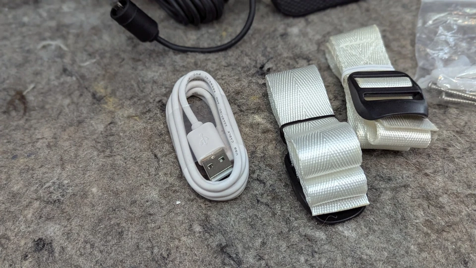 Reolink Argus PT Solar Panel  & Accessories - No Camera - Image 2 of 4